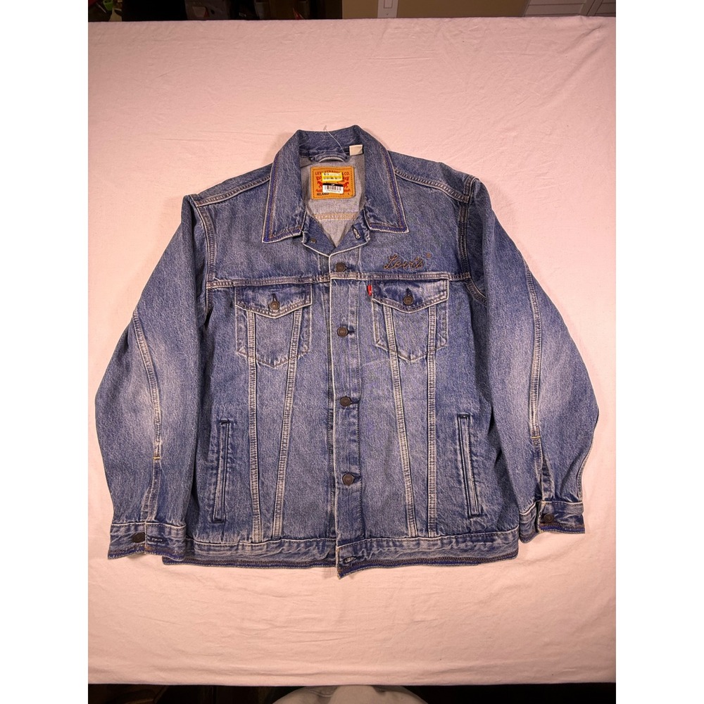 Levi's Denim Jacket Mens Large Blue NWOT Relaxed Fit Embroidered Logo